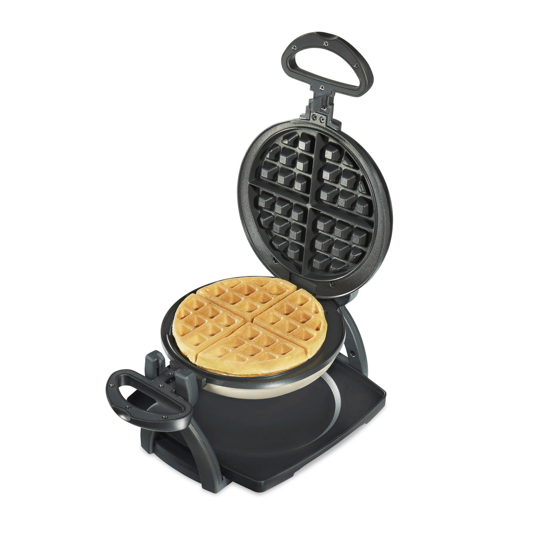 Hamilton Beach Flip Belgian Waffle Maker