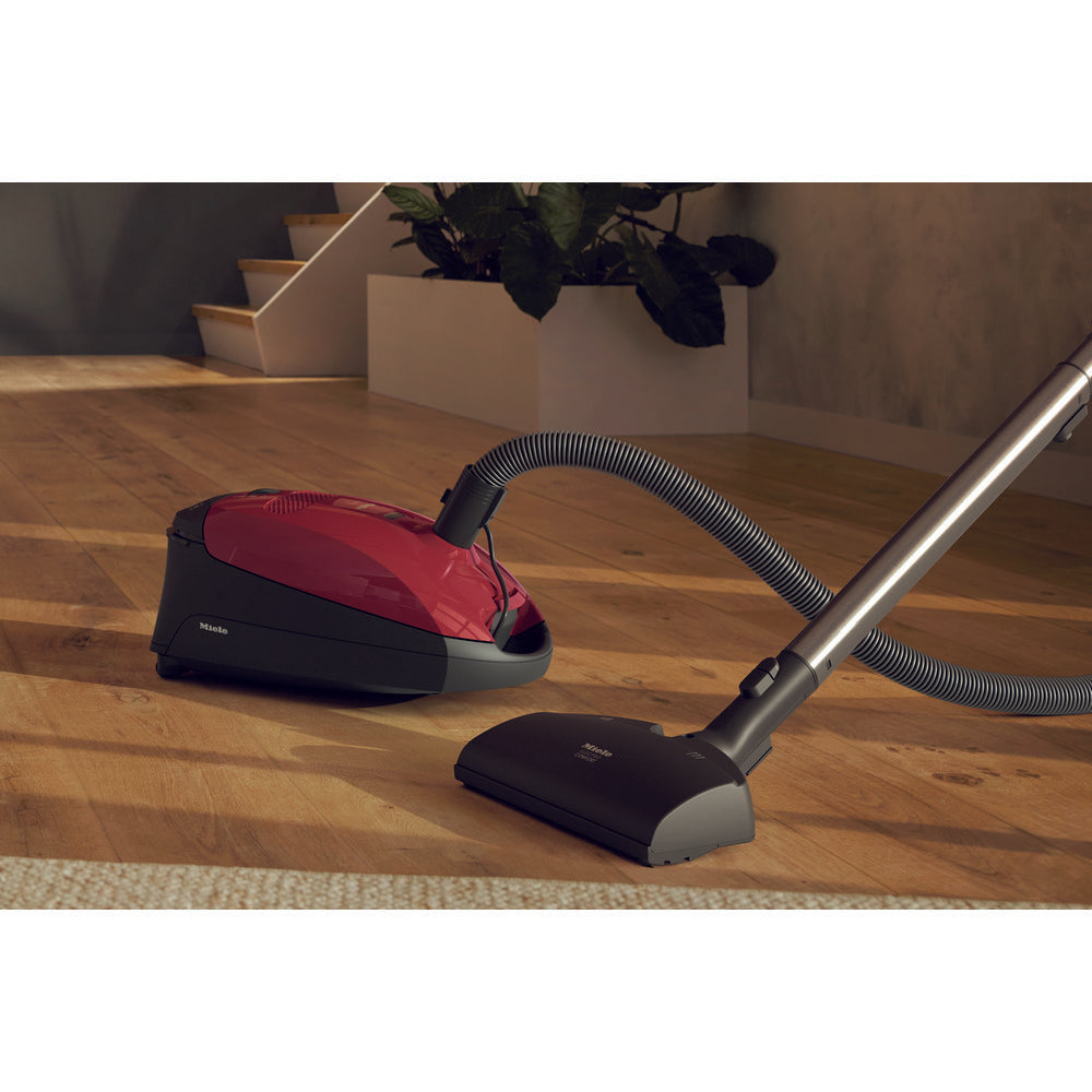 Miele Classic C1 Cat & Dog