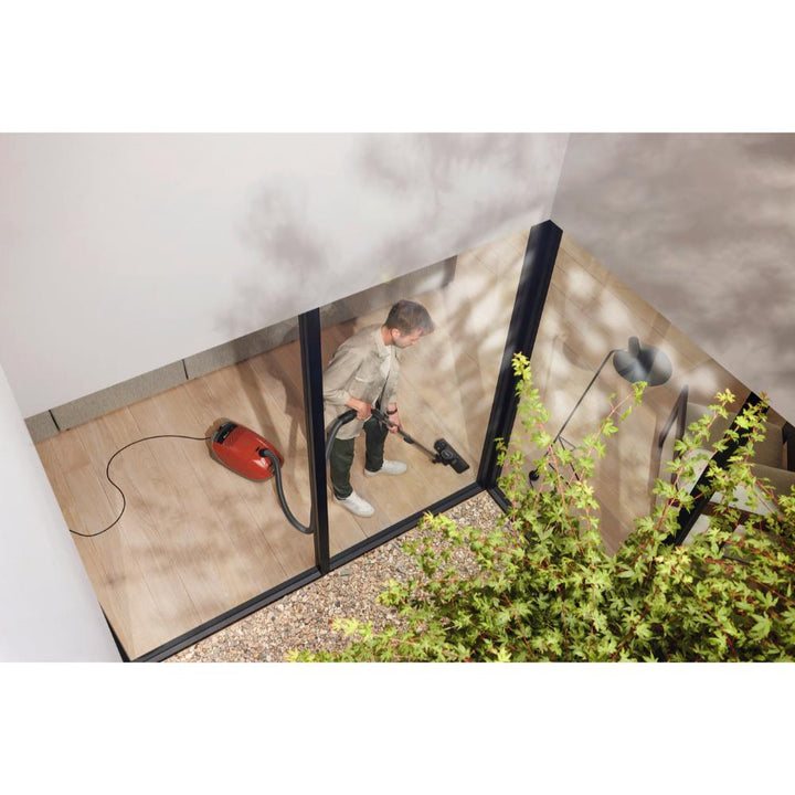 Miele Guard M1 Terra Red